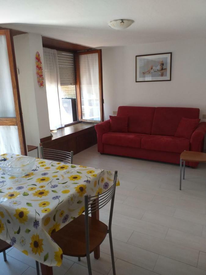 מרינה די קררה Appartamento Marina מראה חיצוני תמונה